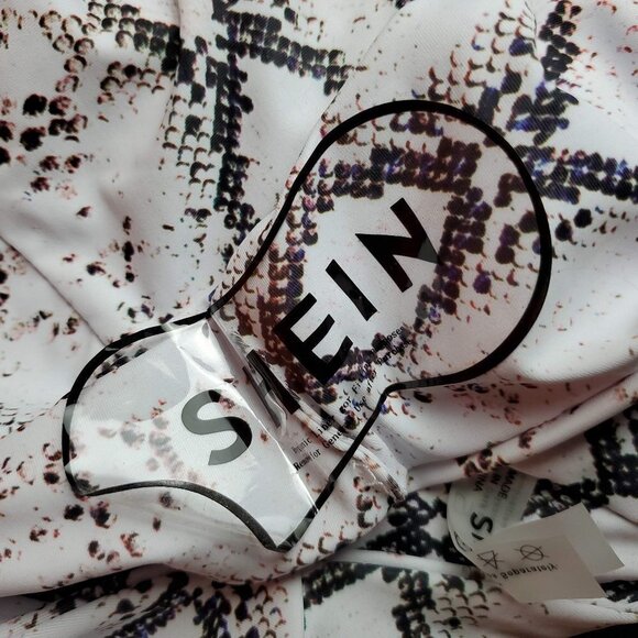 🚨SHEIN New White and Black Snakeskin Pattern High Waist Bikini Bottom - Picture 4 of 5